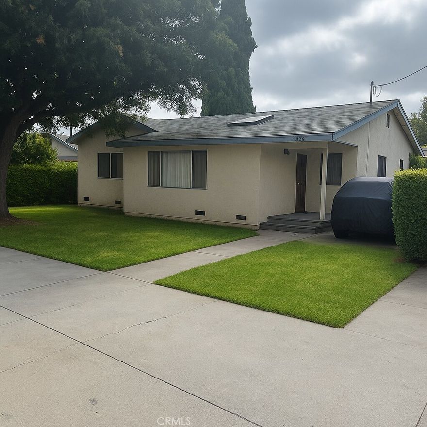 Welcome to this charming residence located on a private, tree-lined street in the heart of Bellflower, California. With 1,727 square feet of living space on a generous 7,502 square-foot lot, this home offers the perfect combination of comfort, character, and endless possibilities for customization. As you enter, you’re greeted by a beautiful, bright, and spacious living room, perfect for gatherings and family moments.
To the right, you’ll find a cozy and functional kitchen with easy access to the main living areas. The home features a well-designed layout that includes: Three spacious bedrooms,Two full bathrooms, including a private one in the primary suite, and a den that can serve as a fourth bedroom, home office, or TV room. The garage is nicely finished — ideal for parking cars, using as a workshop, storage area, or an additional functional space depending on your needs.
There’s also a dedicated laundry room, conveniently located for daily use. Outside, enjoy a beautiful backyard with fruit trees (lemons and avocados), gardens, and a private patio off the den — the perfect spot for morning coffee or evening relaxation.
Park Street is a private and peaceful street, lined with mature trees and offering a quiet, family-friendly environment with minimal traffic. The property provides ample parking space, and its size and layout allow you to modernize or remodel it to your taste. It’s one of the most spacious and versatile homes in Bellflower — a true opportunity for those looking to create their dream home. The current owners have lovingly cared for this property for over 27 years. They adore their pets and have enjoyed the warmth and sense of community in this wonderful neighborhood. Don’t miss the chance to see this property — a home that can truly become your dream home.   
Please note: Dogs and cats live in this house. If you have allergies, please take necessary precautions before visiting.