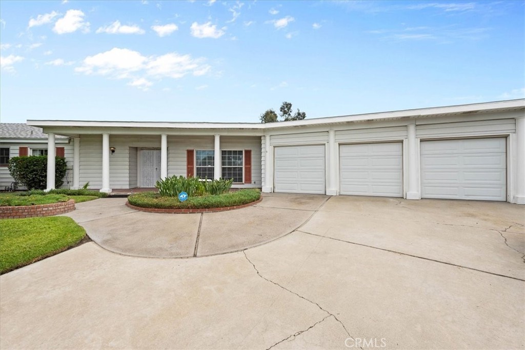 Timeless Mid-Century Vibe with Poolside Living – 1973 N Sage Ave, Rialto
Welcome to this spacious single-story home offering 5 bedrooms, 2.5 bathrooms, and 2,520 sq. ft. of living space on an expansive 19,171 sq. ft. lot. The home has been intentionally designed with a 1960’s-inspired décor, blending vintage character with modern comfort.
Currently configured as 4 bedrooms, one wall has been opened to create an oversized retreat, with the option for the buyer to easily restore it back into a true 5-bedroom layout. In addition, the original 3-car garage has been partially converted into an extra bedroom, creating the potential for this property to function as a 6-bedroom home — perfect for extended family, multi-generational living, or a home office setup.
Inside, you’ll find multiple living areas, abundant natural light, and a warm retro charm. The private primary suite includes an en-suite bath, while the flexible bedroom spaces provide plenty of room to grow.
Step outside to your backyard oasis featuring a sparkling pool and stunning mountain views. With nearly half an acre of outdoor space, the possibilities are endless — from gardening and entertaining to adding an ADU or additional amenities (buyer to verify).
Additional highlights include an attached garage, extended driveway parking, and a desirable Rialto location close to schools, shopping, dining, and freeway access.