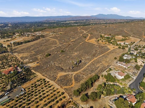 Tiny photo for 102 Sorrento Hills, Riverside, CA 92504 (MLS # IV26200012)