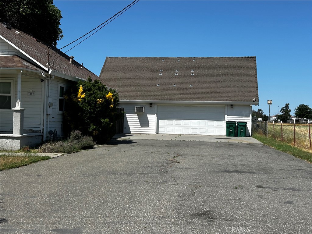 4426 Commerce Lane