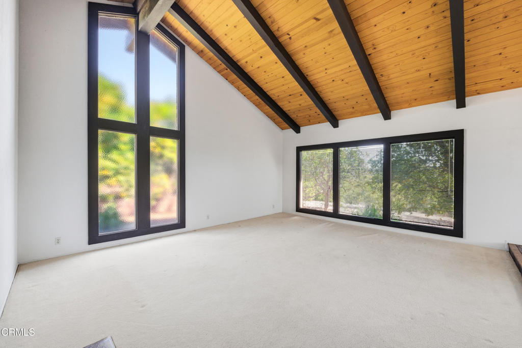 Properties 4 5275 N Creston Lane