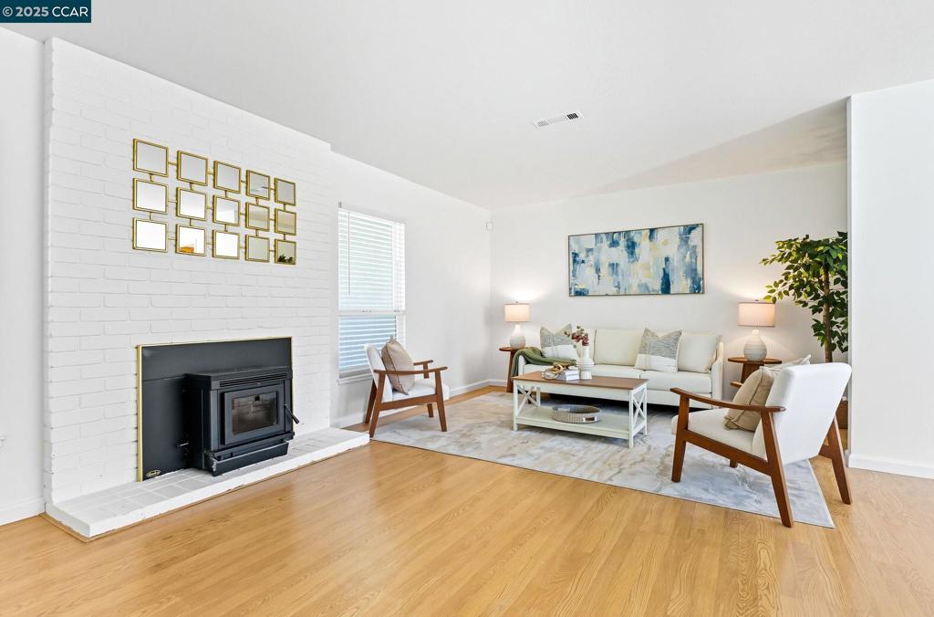GREGORY GARDENS - Residential