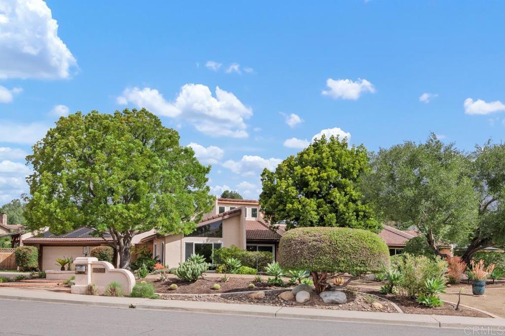 13046 Edina Way
