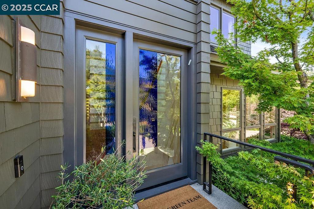 25 Haciendas Rd