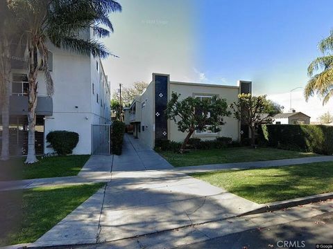 Photo of 4719 Vista Del Monte Avenue #3, Sherman Oaks, CA 91403 (MLS # SR26070473)