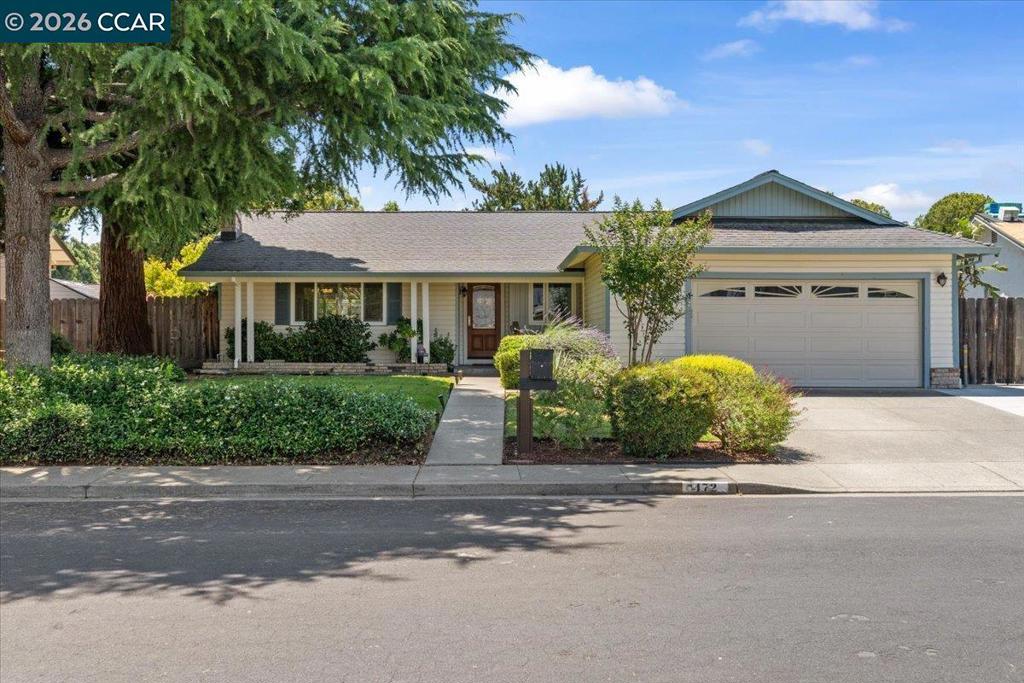 472 Cordoba Ln