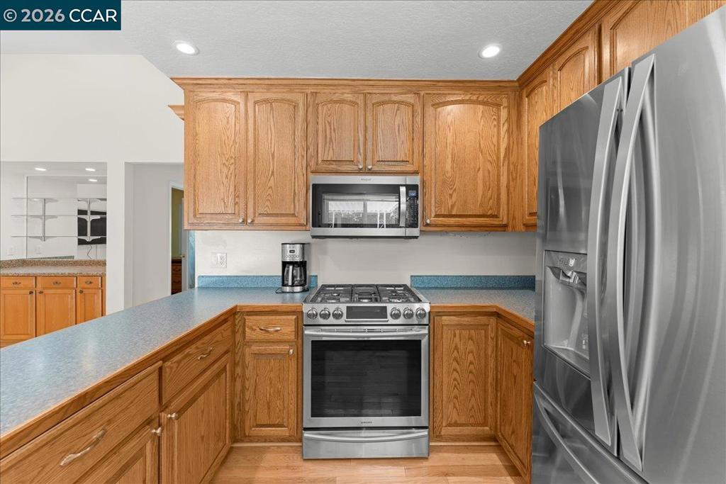 472 Cordoba Ln