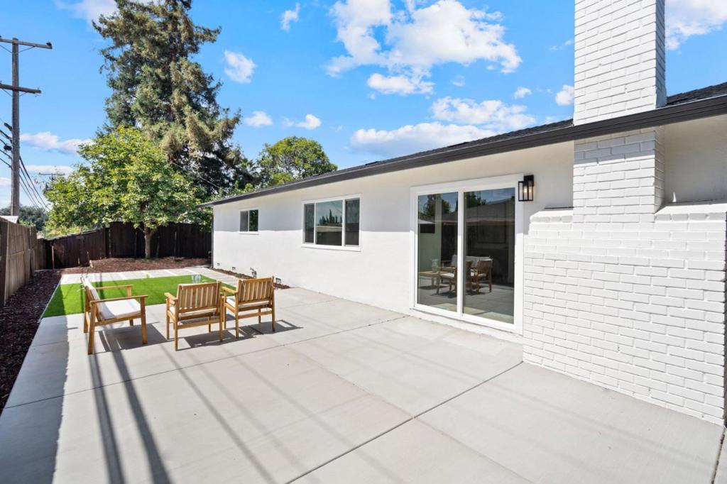 1408 Stone Creek Drive