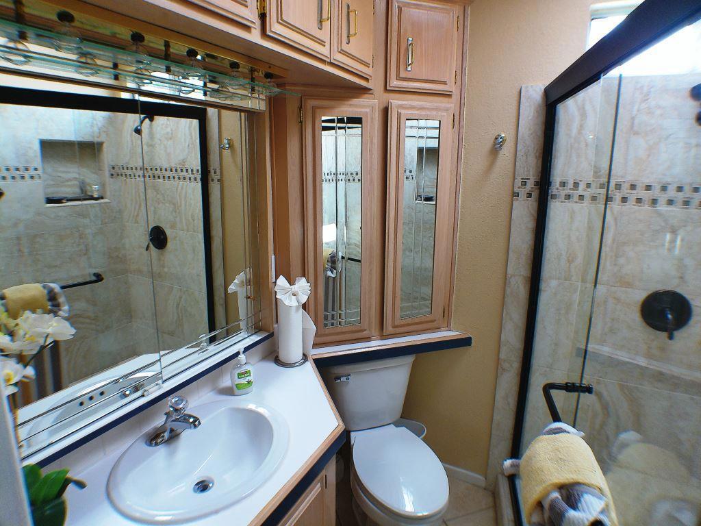 Rancho Casa Blanca - Manufactured In Park