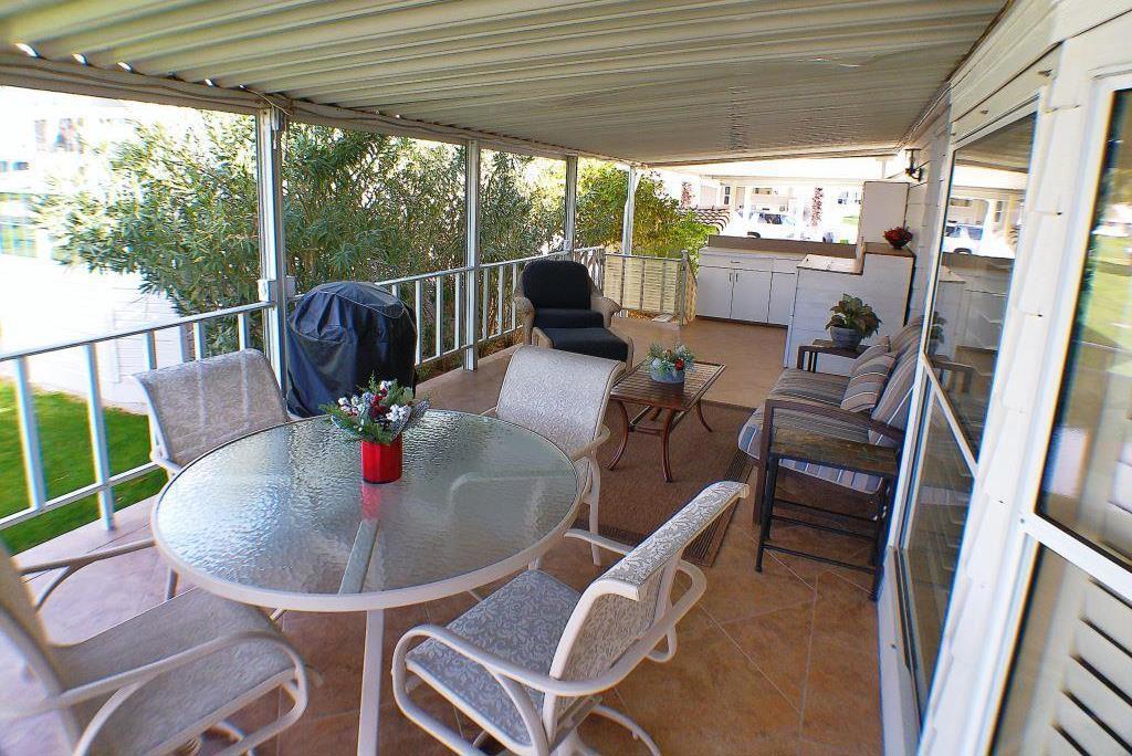 Rancho Casa Blanca - Manufactured In Park