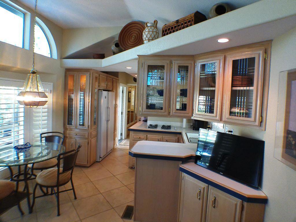 Rancho Casa Blanca - Manufactured In Park