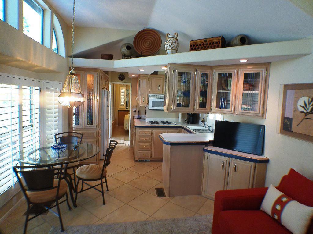 Rancho Casa Blanca - Manufactured In Park