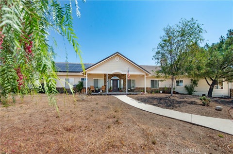 Photo of 9726 Escondido Canyon RD, Agua Dulce, CA 91390 (MLS # SR26182280)