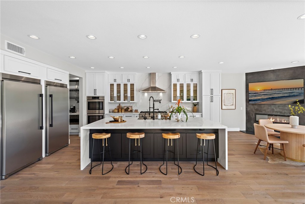 34 Vela Court