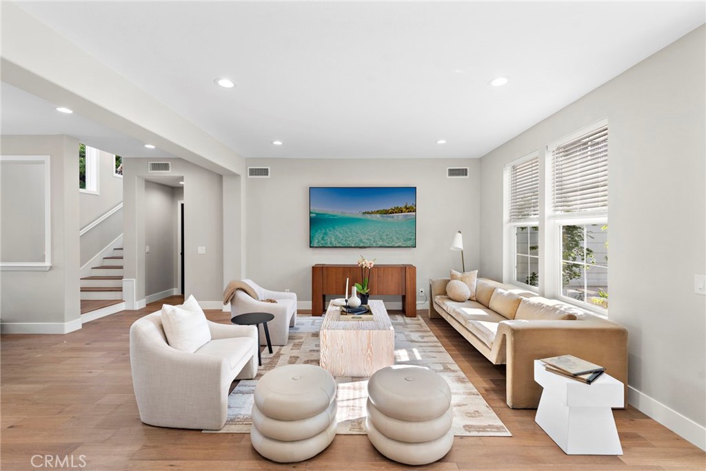 34 Vela Court