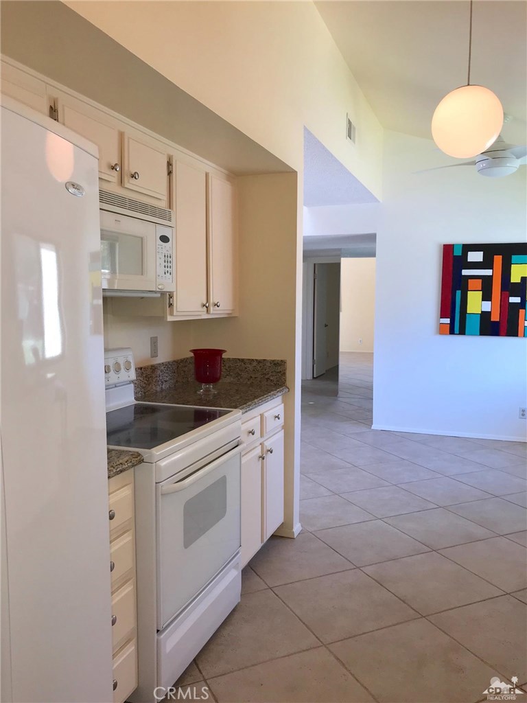 Saddlerock Estates - Residential