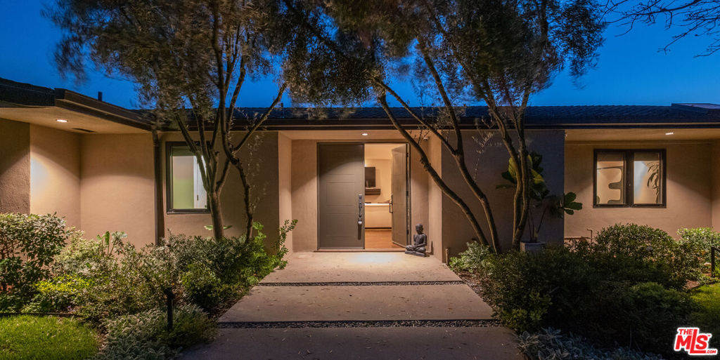 7840 Torreyson Drive