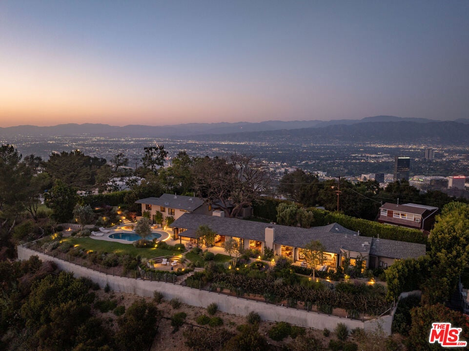 7840 Torreyson Drive