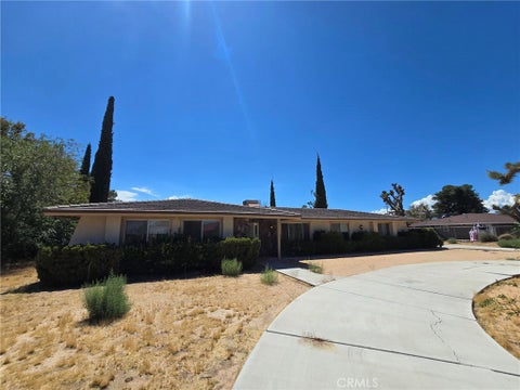 Photo of 20239 Osseo RD, Apple Valley, CA 92308 (MLS # HD26197452)
