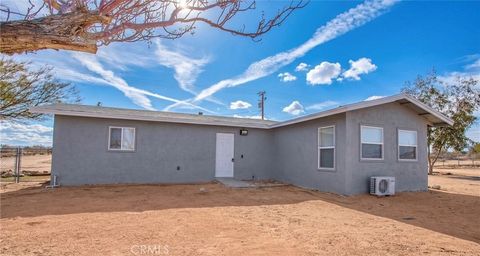 13636 Gabriel Victorville CA 92392