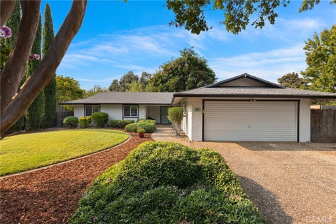 Photo of 10 Brittany Lane, Chico, CA 95926 (MLS # SN26187403)