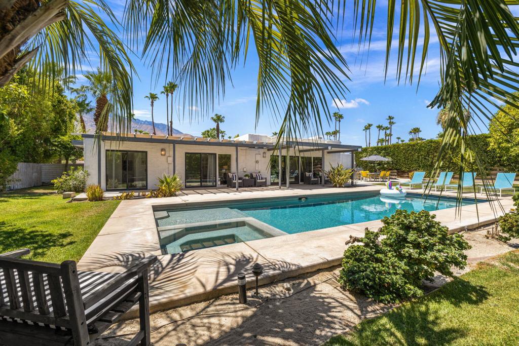 Oasis Del Sol - Residential