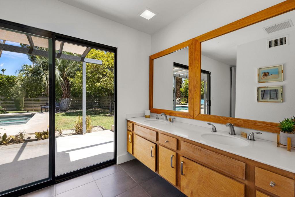 Oasis Del Sol - Residential