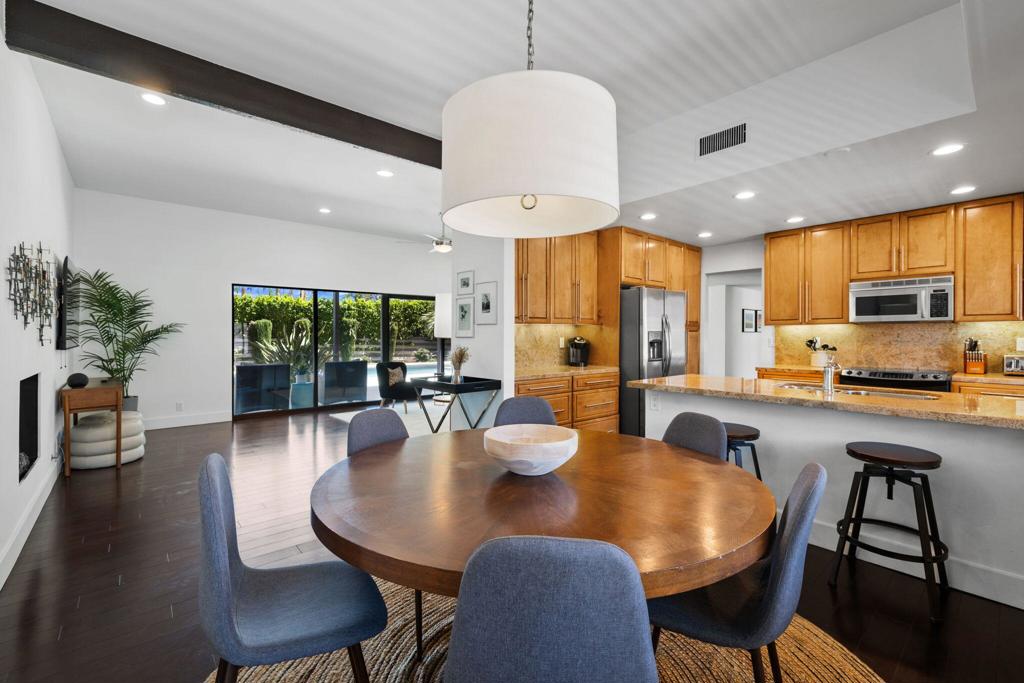 Oasis Del Sol - Residential