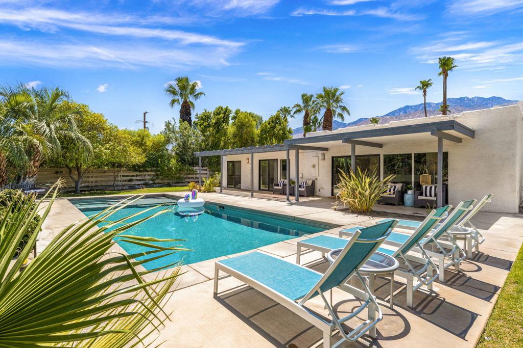 Oasis Del Sol - Residential