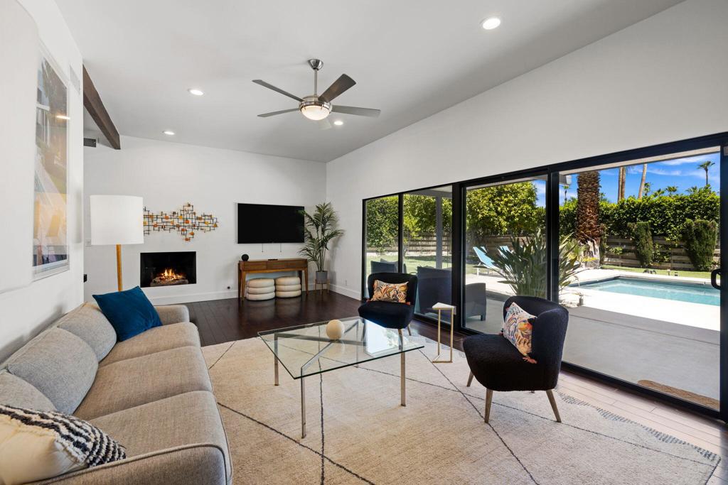 Oasis Del Sol - Residential