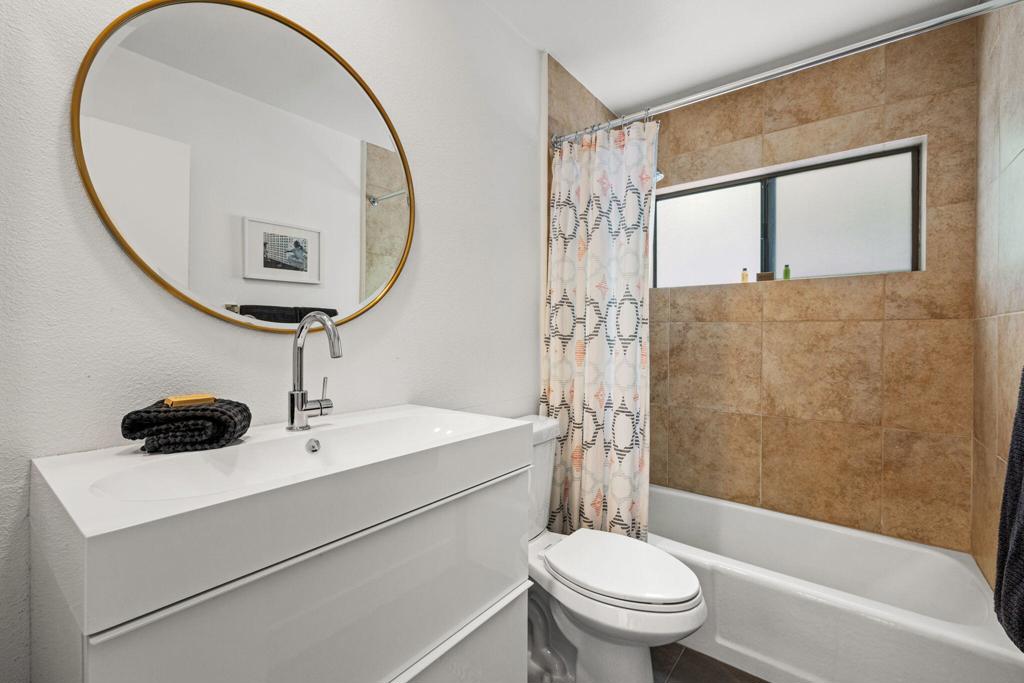 Oasis Del Sol - Residential