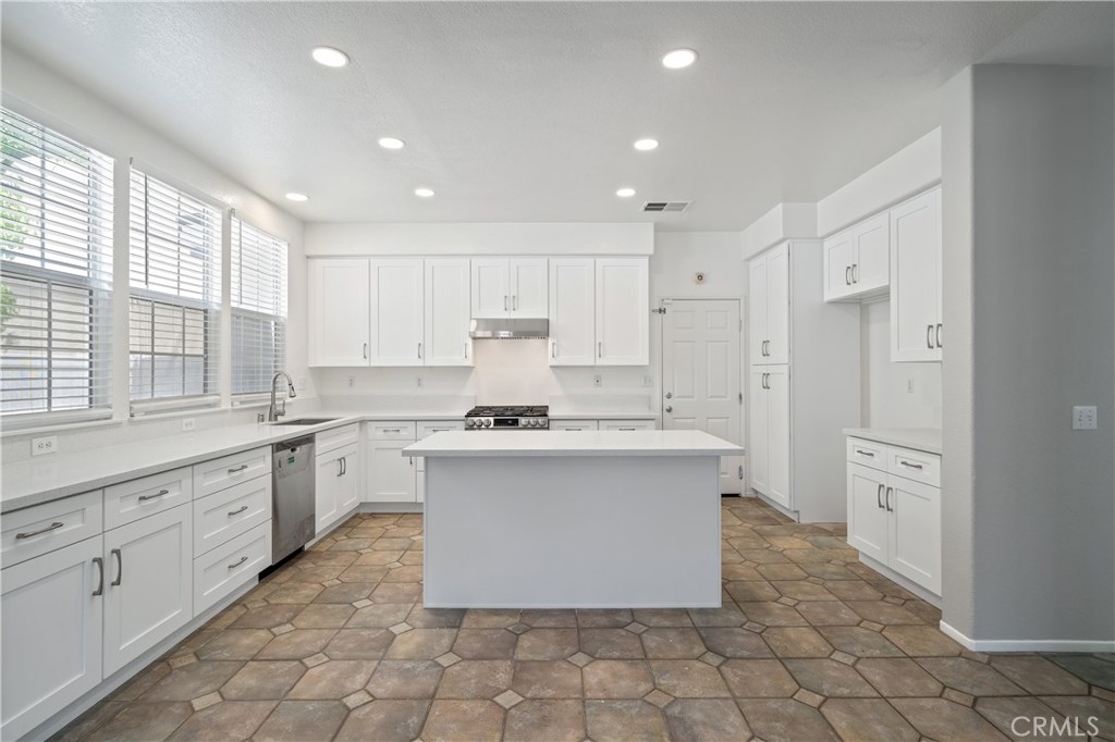 26580 Brickenridge Circle