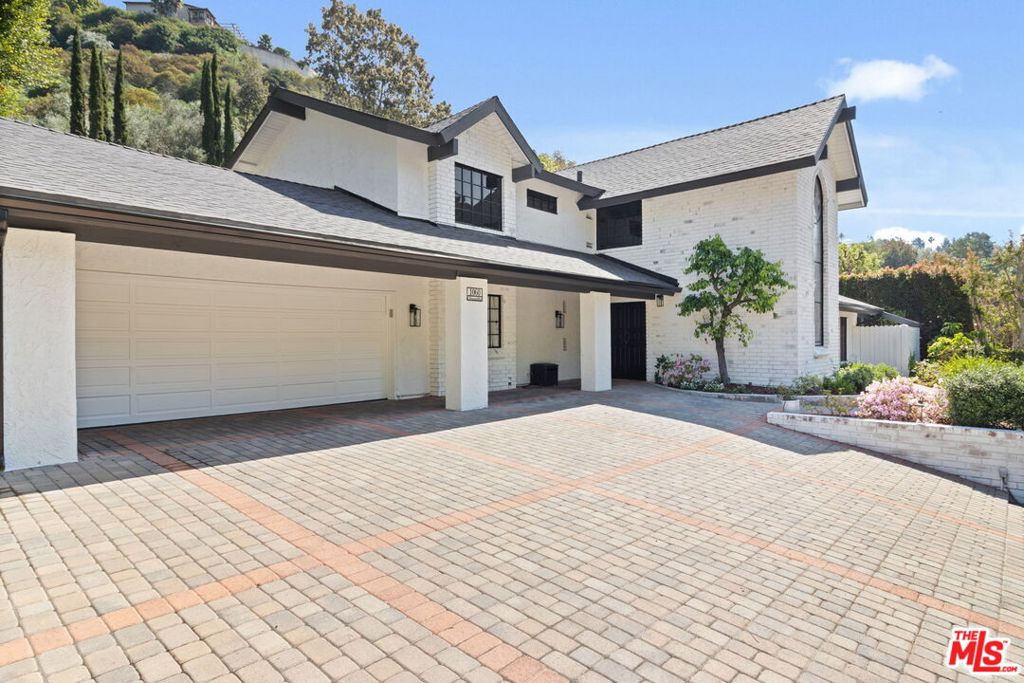 1060 Chantilly Road