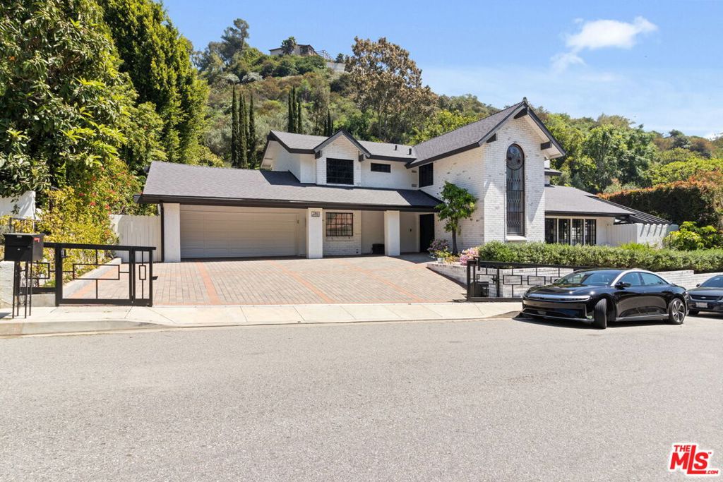 1060 Chantilly Road