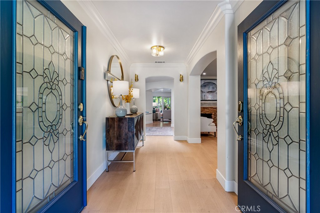 Properties 3 28 W Sycamore Avenue