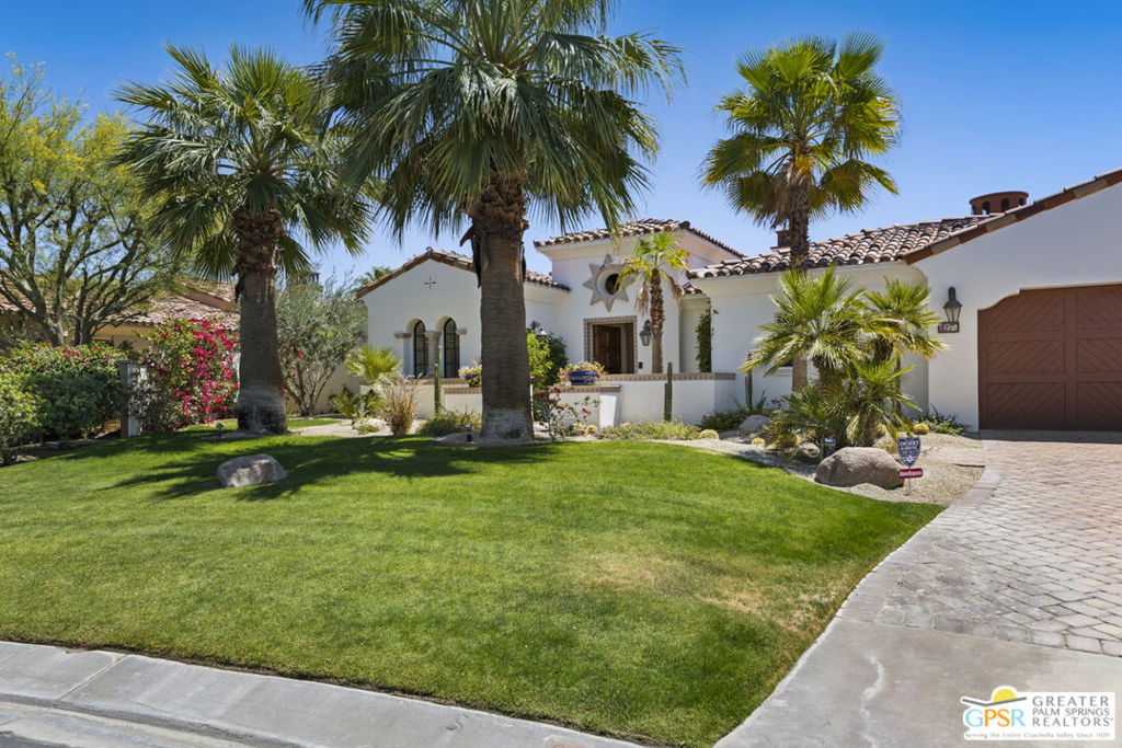 27 Cassis Circle