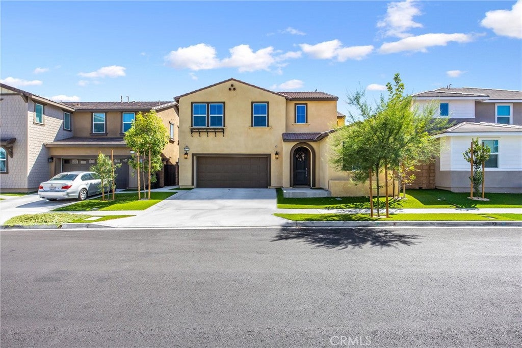 16775 Fern Pine