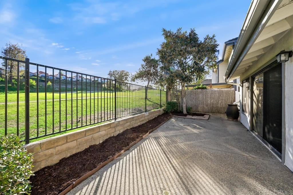 1818 Spyglass Circle