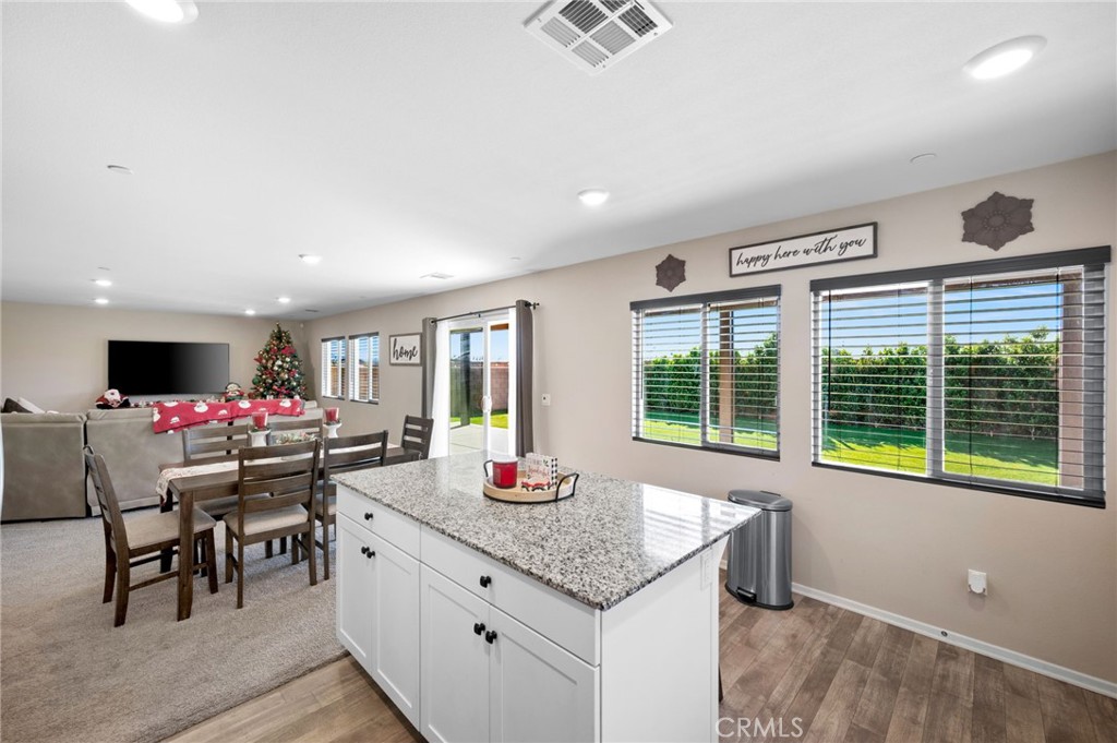 Mariposa Pointe - Residential