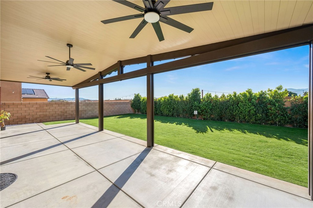 Mariposa Pointe - Residential