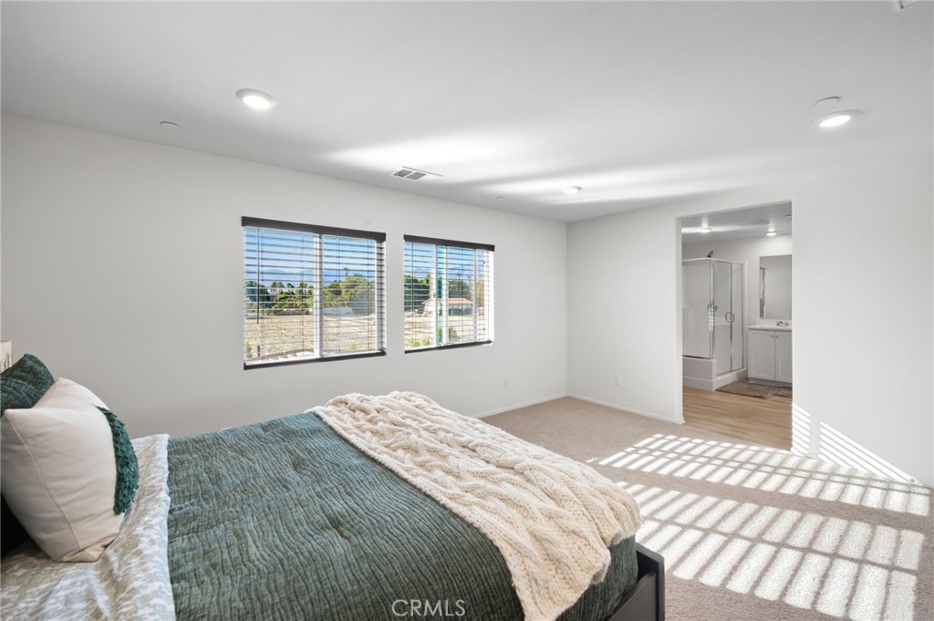 Mariposa Pointe - Residential