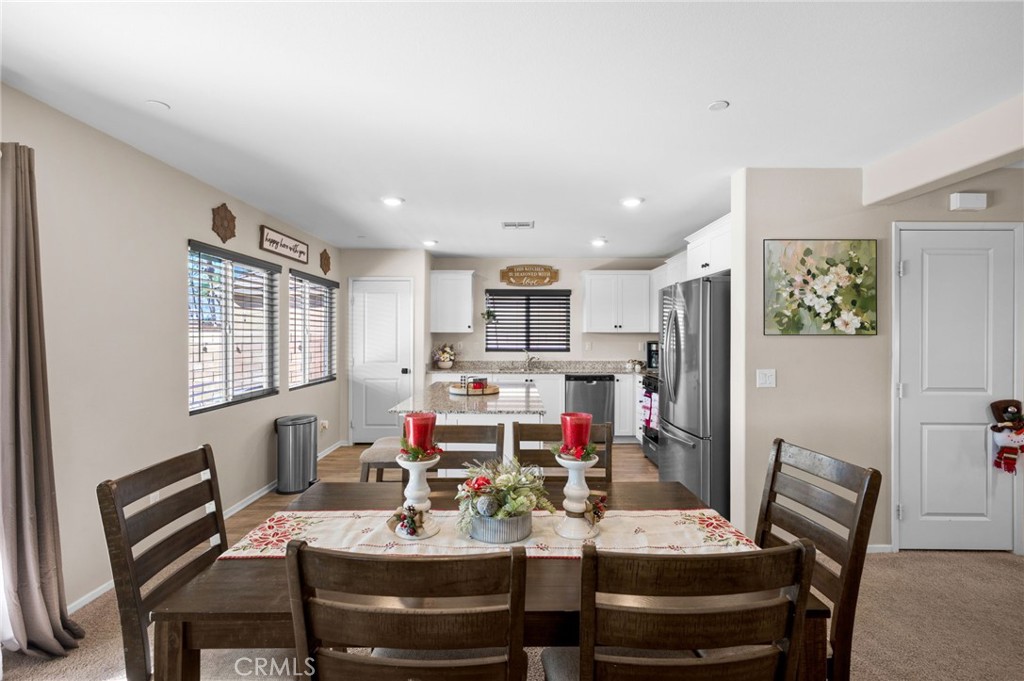 Mariposa Pointe - Residential