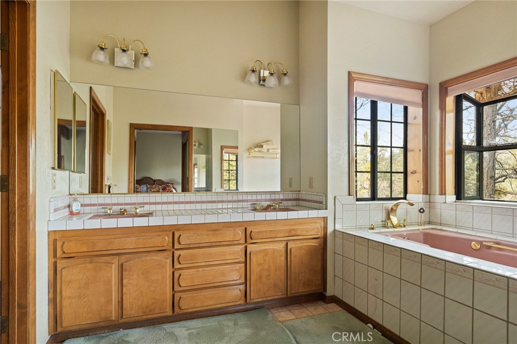 Rimwood Ranch (RMRN) - Residential