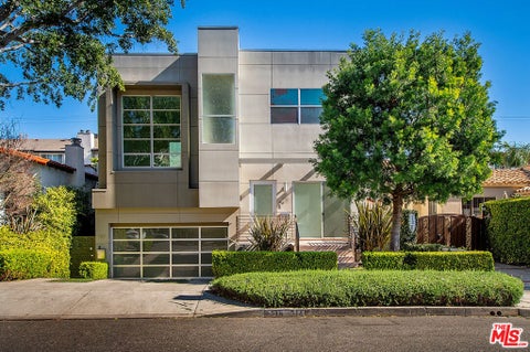 Photo of 714 WESTBOURNE Drive, West Hollywood, CA 90069 (MLS # 26997983)