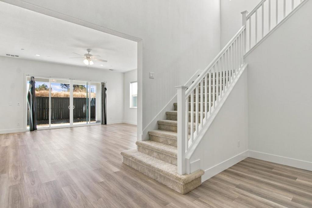3218 Jake Street