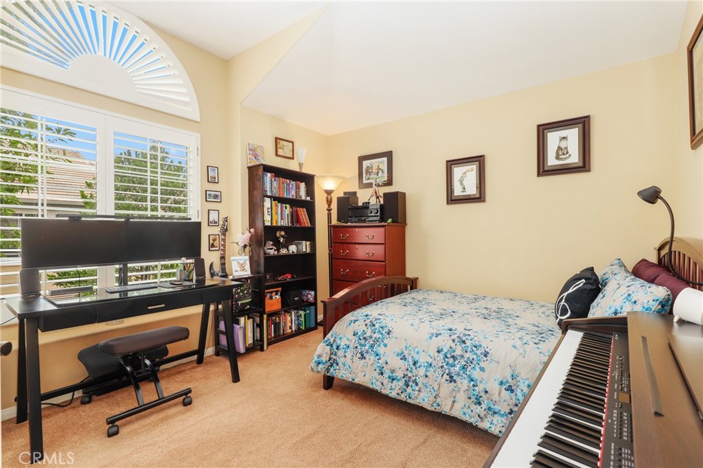 Mirasol (MIR) - Residential