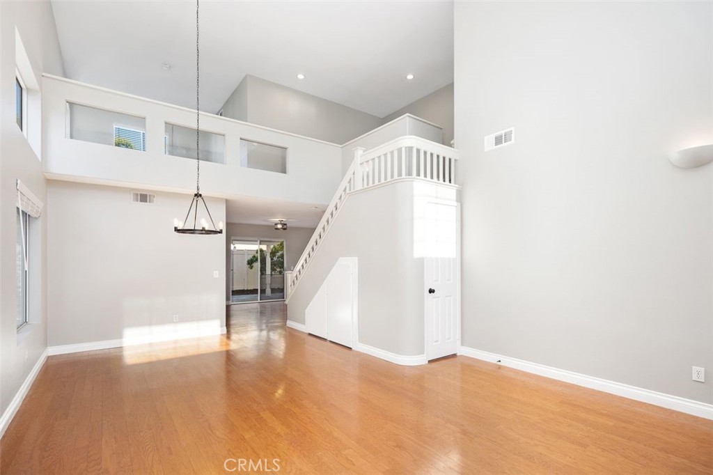 California Summit (CASU) - Residential Lease