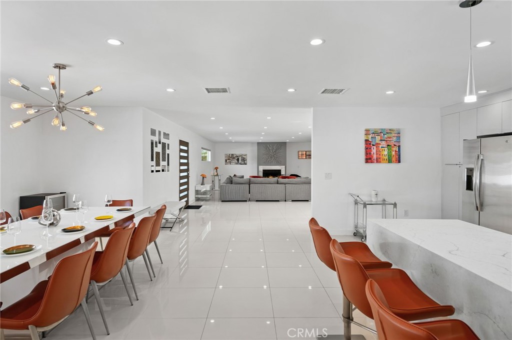 43 @ Racquet Club (33139) - Residential
