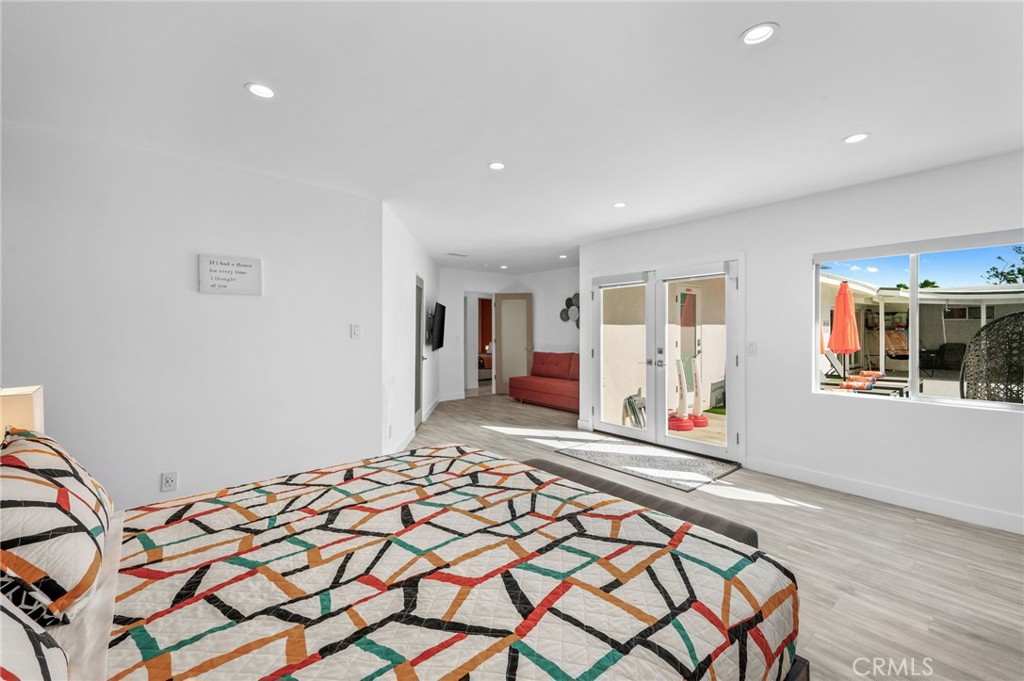 43 @ Racquet Club (33139) - Residential