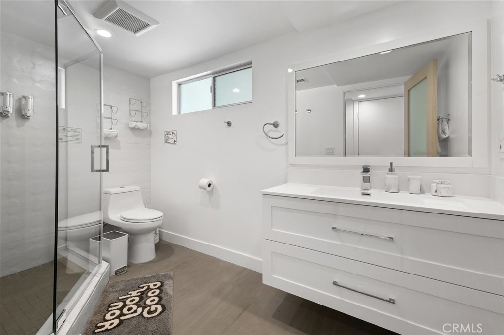 43 @ Racquet Club (33139) - Residential